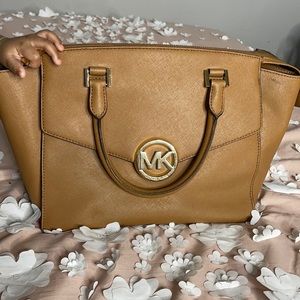 Micheal kors bag
